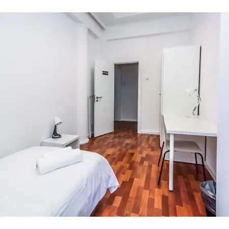 Houze Spacious 9 Bedroom Flat In Central Lisbon Lisbon